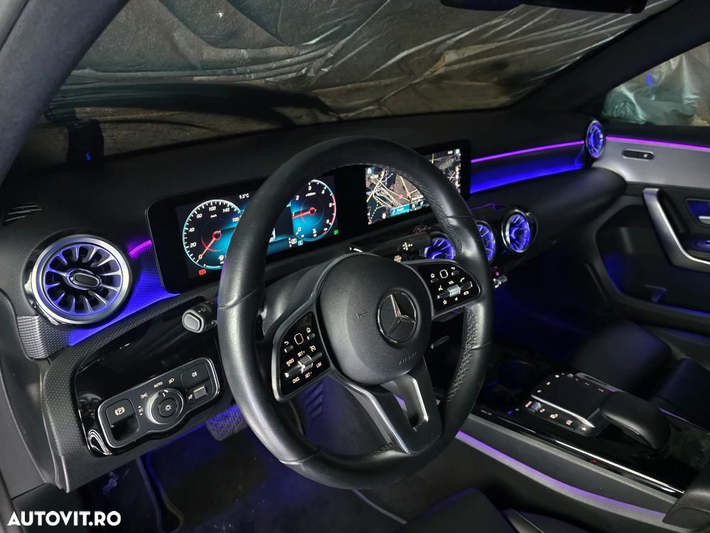 Mercedes-Benz A 200 d Sedan Aut. - 13