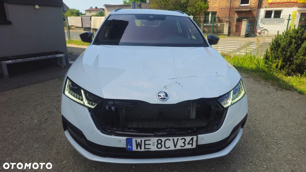 Skoda Octavia 2.0 TDI Selection DSG - 24