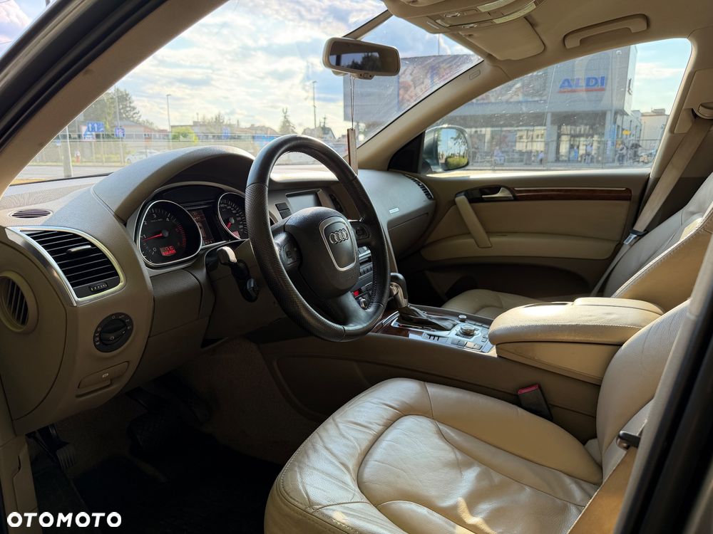 Audi Q7 3.0 TDI Quattro Tiptronic - 10