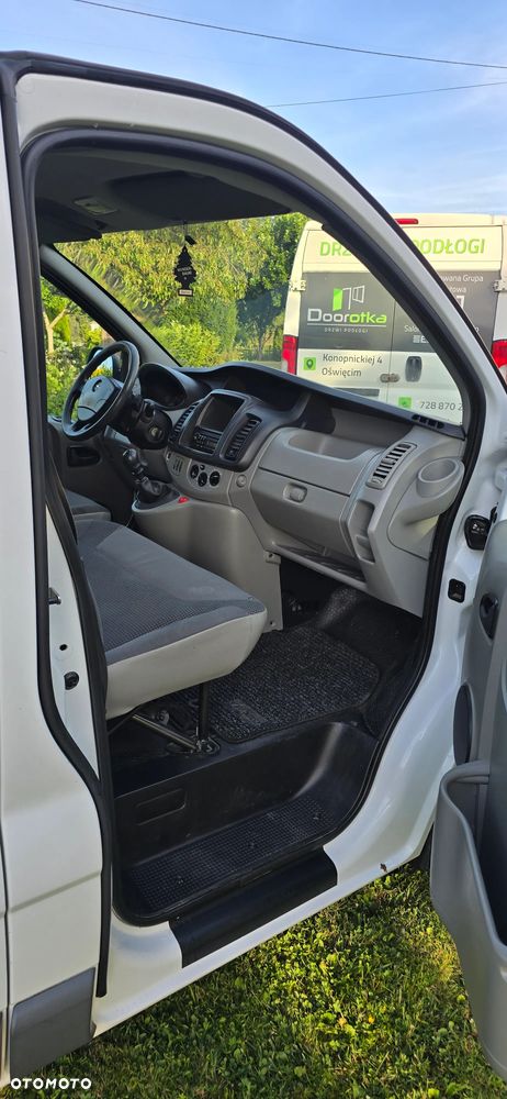 Opel Vivaro - 7