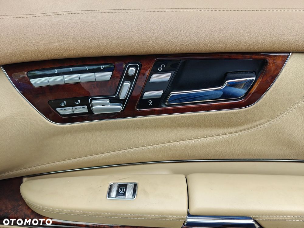 Mercedes-Benz CL 500 - 13