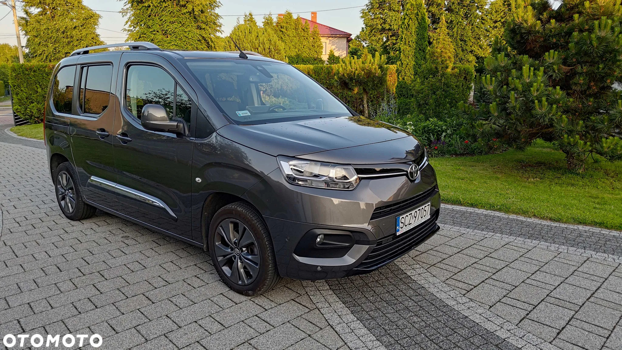 Toyota Proace City Verso 1.5 D-4D Family - 2