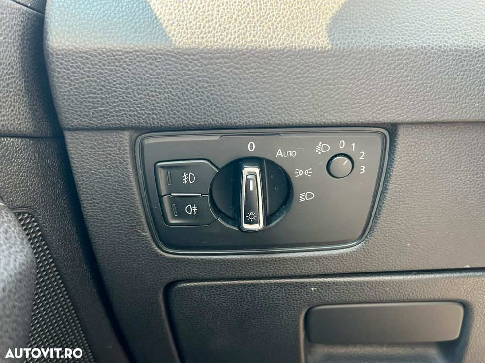 Volkswagen Passat 2.0 TDI DSG Highline - 24