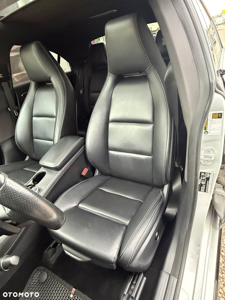 Mercedes-Benz CLA 250 4-Matic Sport - 31