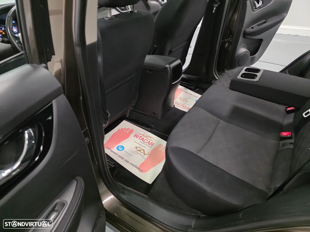 Nissan Qashqai 1.5 dCi N-Connecta Led - 44