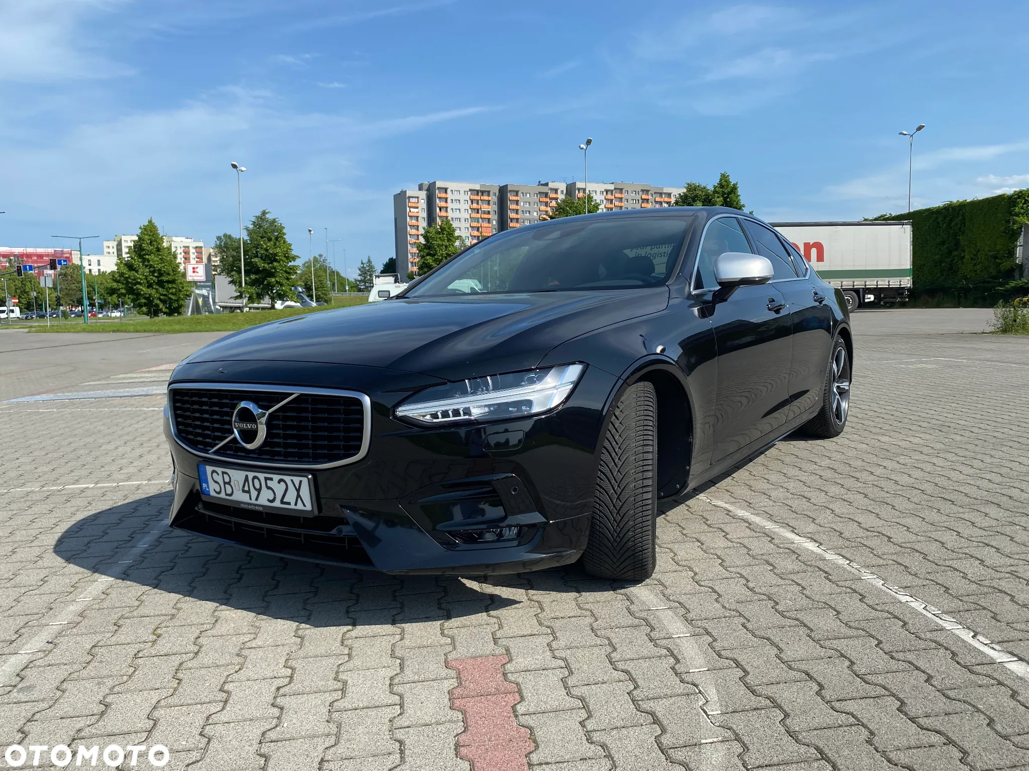 Volvo S90 D5 AWD R-Design - 2