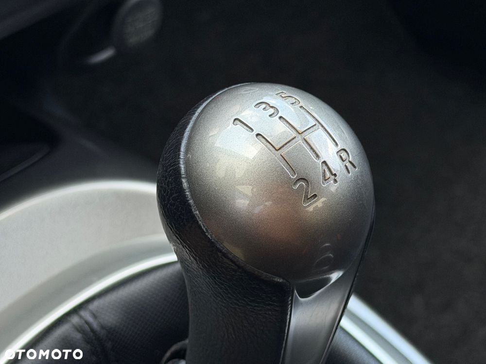 Nissan Juke 1.6 Start/Stop Tekna - 32