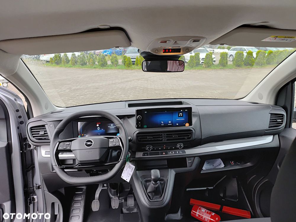 Opel Vivaro Nowy Vivaro Furgon Brygadowy Flex Extra Long 2.0d 144 KM MT6 - 31