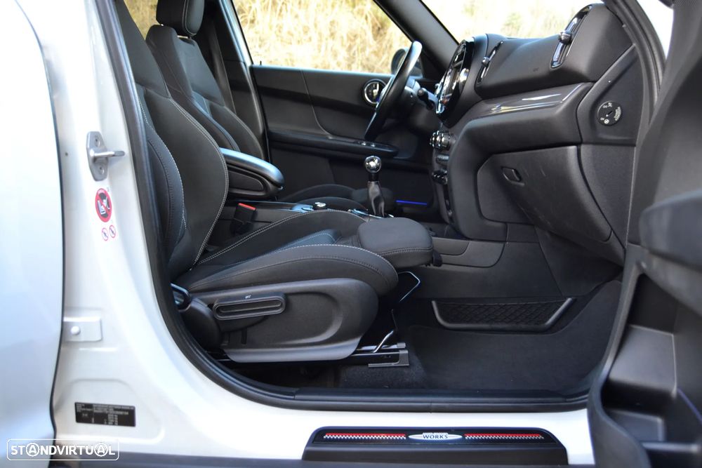 MINI Countryman Cooper D - 26