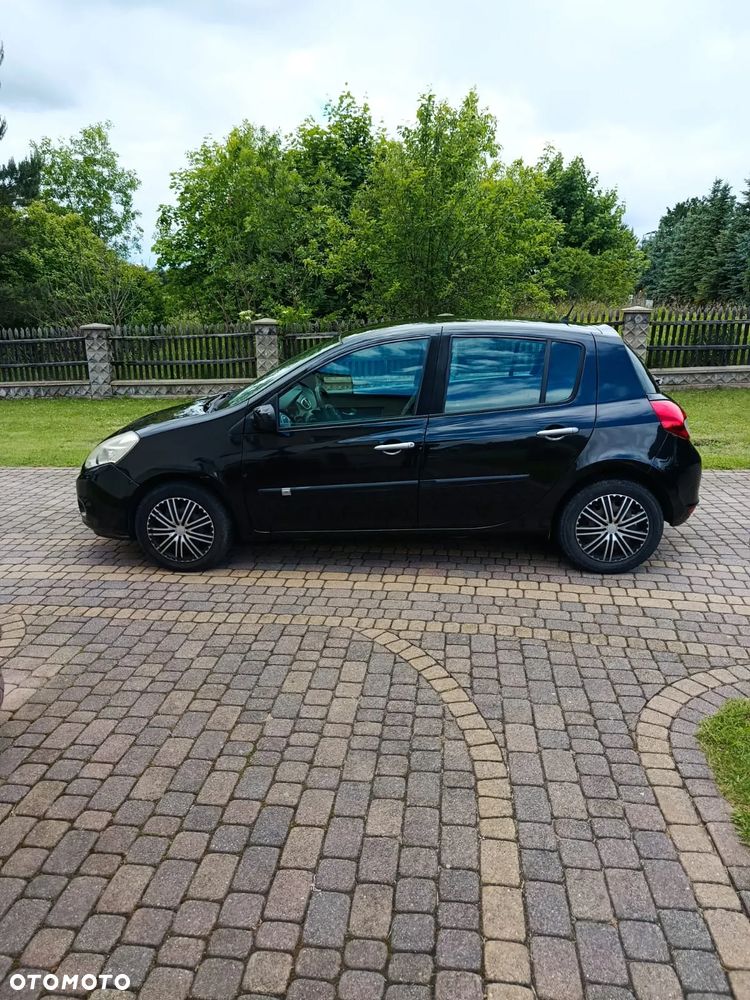 Renault Clio - 3