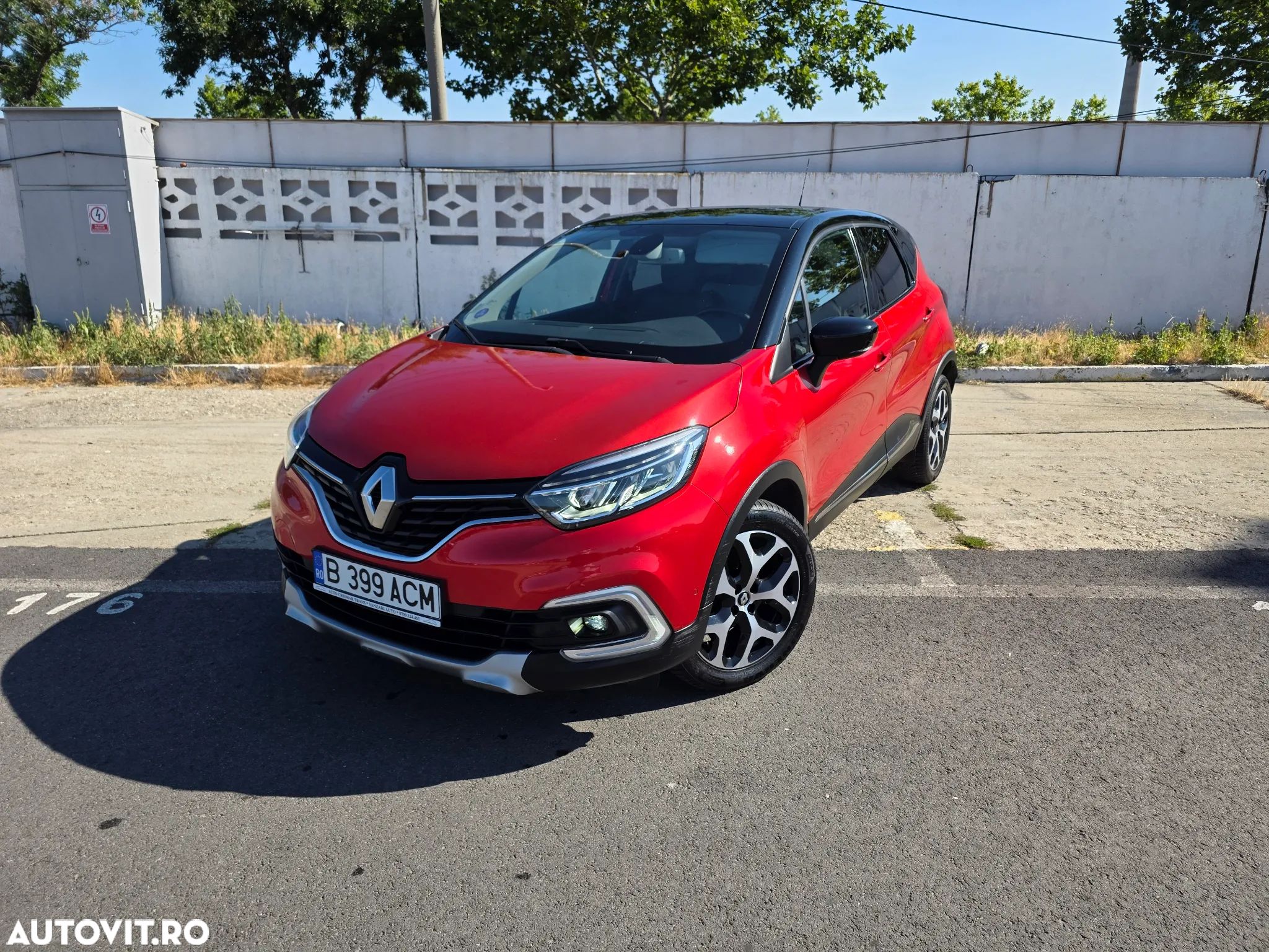 Renault Captur (ENERGY) TCe 90 INTENS - 1