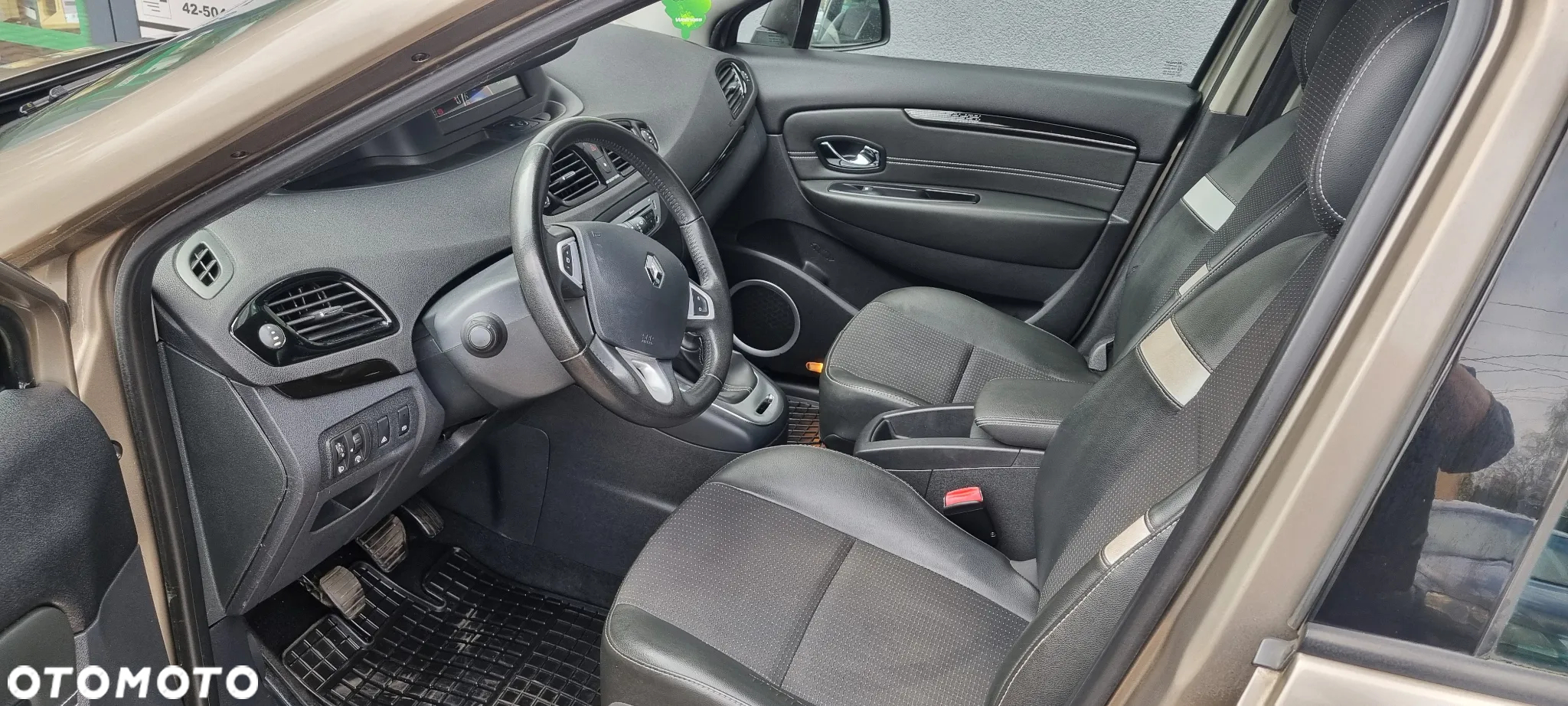 Renault Scenic Xmod 1.2 TCE Energy Expression - 11