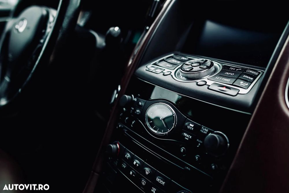 Infiniti EX 30 EX30d AWD Aut. GT - 17