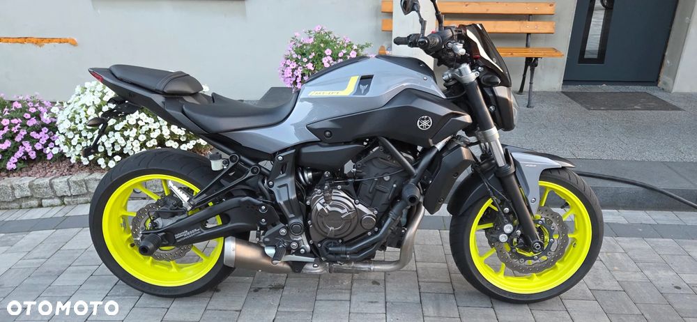 Yamaha MT - 3