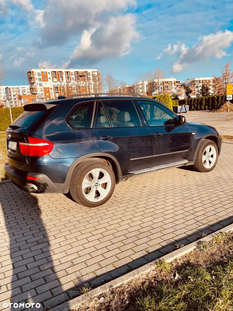 BMW X5 4.8i xDrive - 3