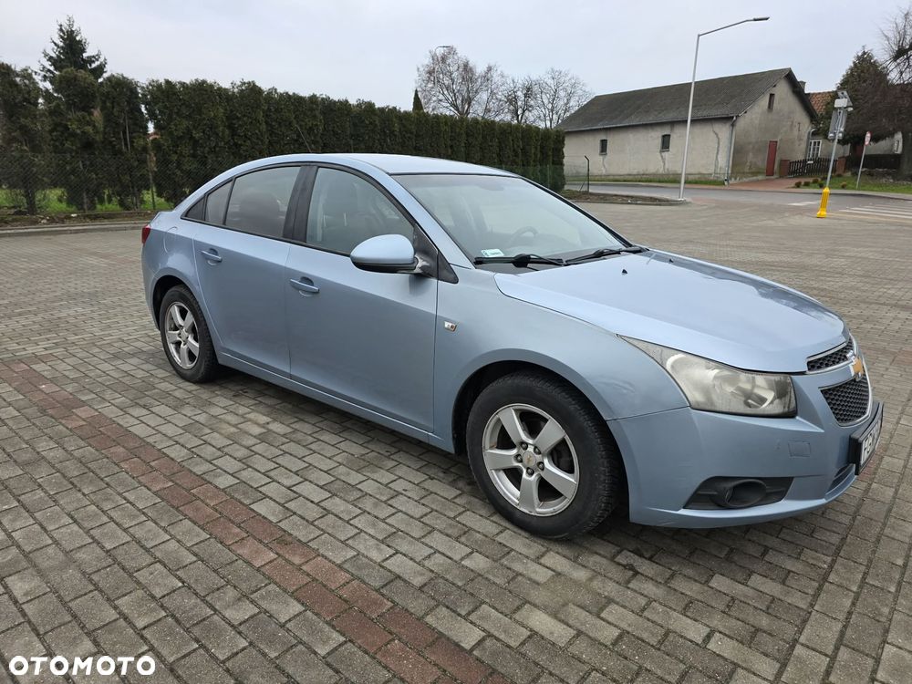 Chevrolet Cruze 1.8 LS (klm) - 6