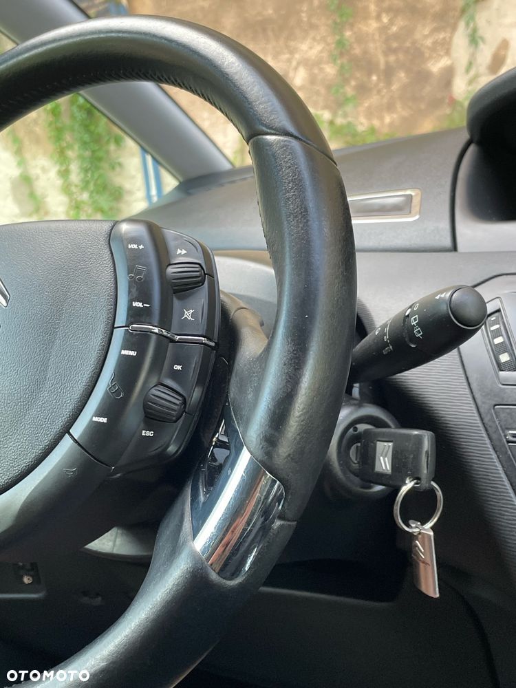 Citroën C4 Grand Picasso 1.6 HDi FAP Exclusive - 26