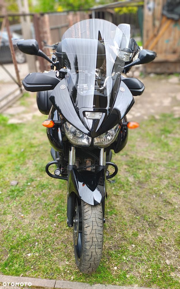 Yamaha TDM - 9