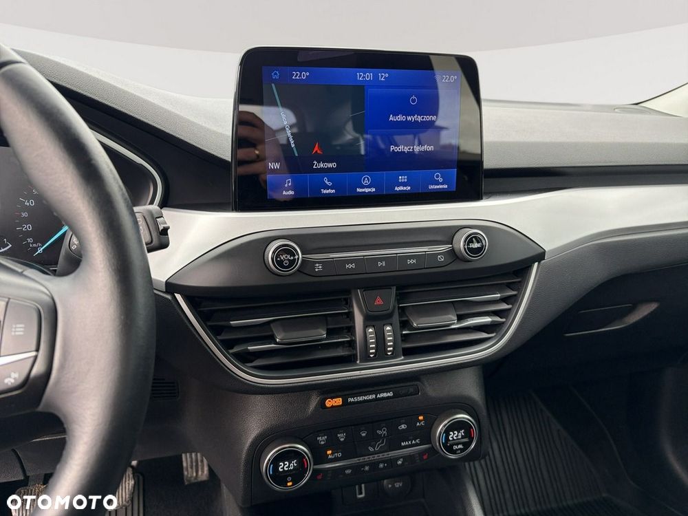 Ford Focus 1.5 EcoBlue Connected - 16