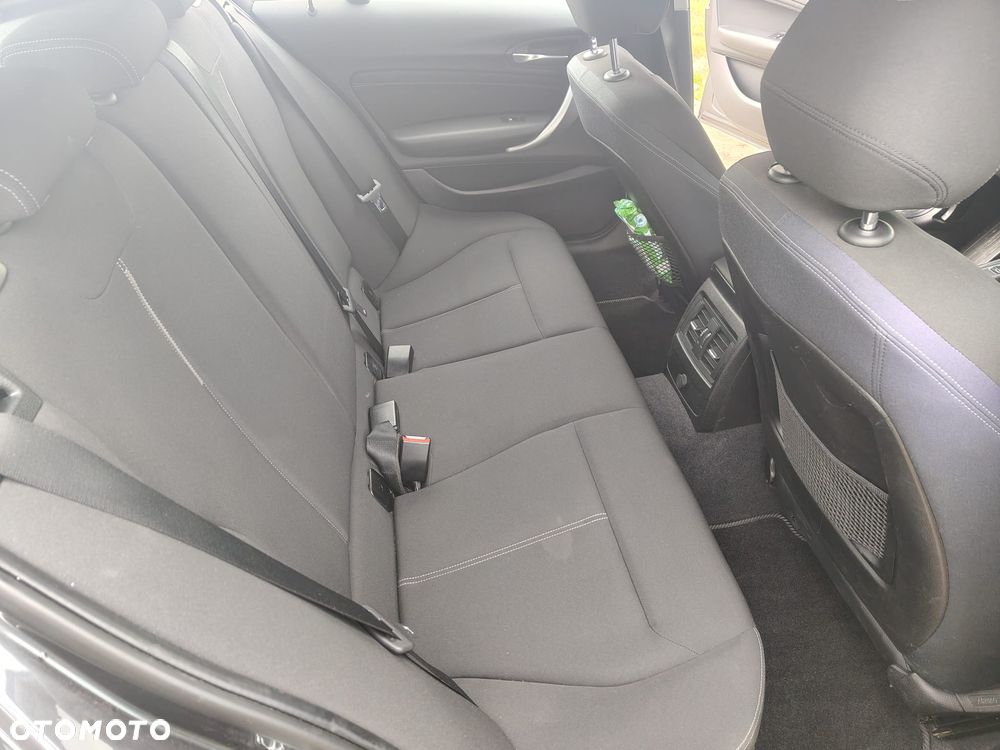 BMW Seria 1 118i Sport Line - 13