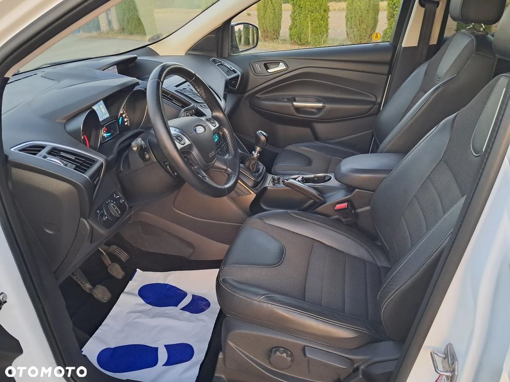 Ford Kuga 2.0 TDCi Titanium - 23