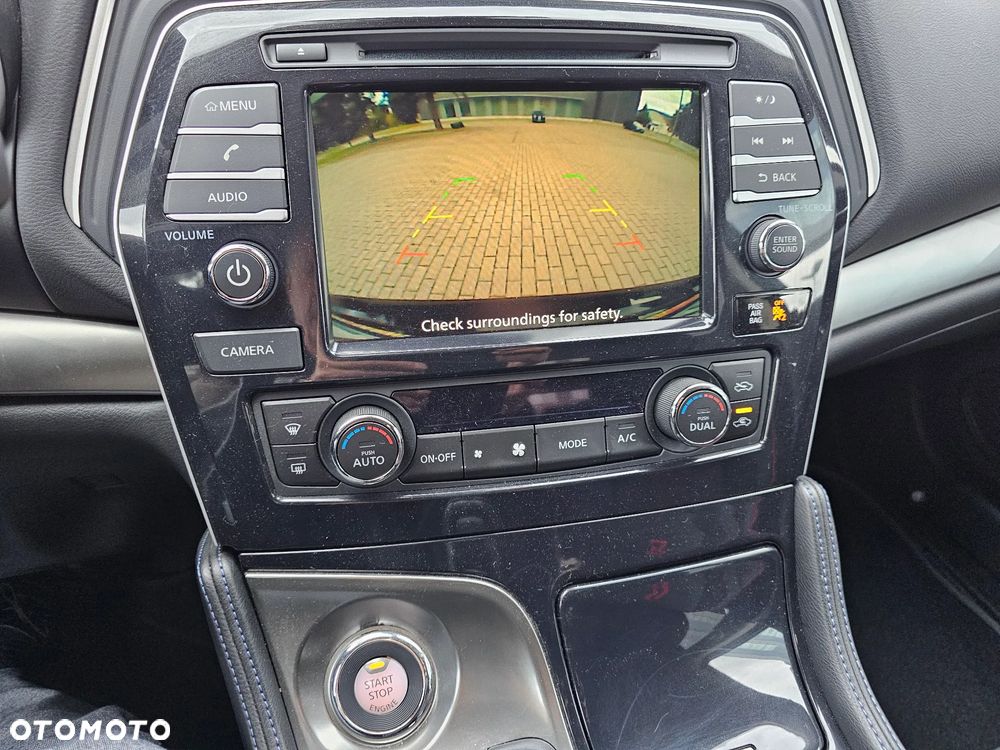 Nissan Maxima - 18