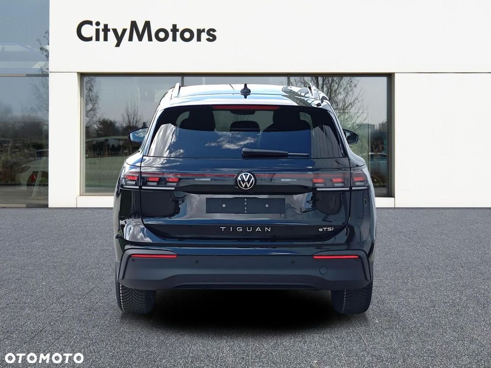 Volkswagen Tiguan - 3