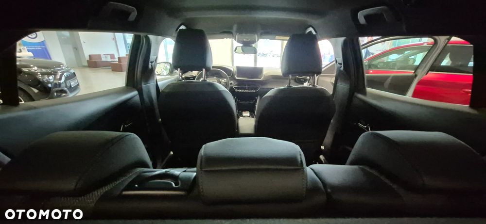 Peugeot 2008 PureTech 130 Allure S&S EAT8 - 27