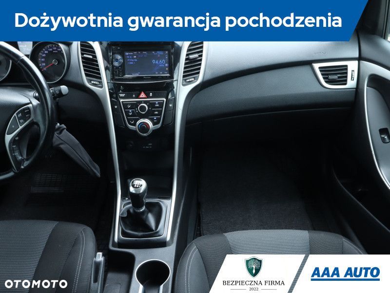 Hyundai i30 - 10