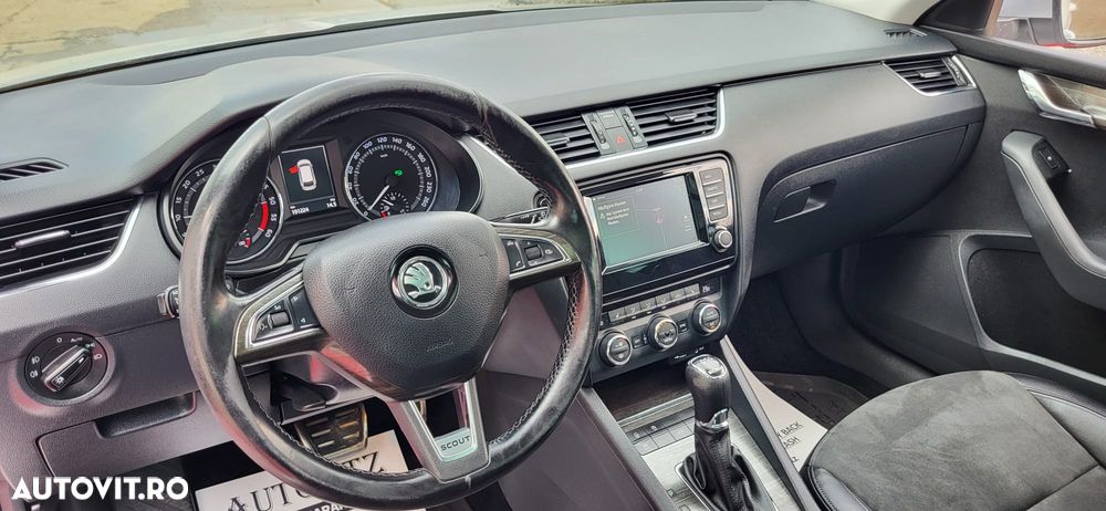 Skoda Octavia 2.0 TDI 4x4 DSG Scout - 20
