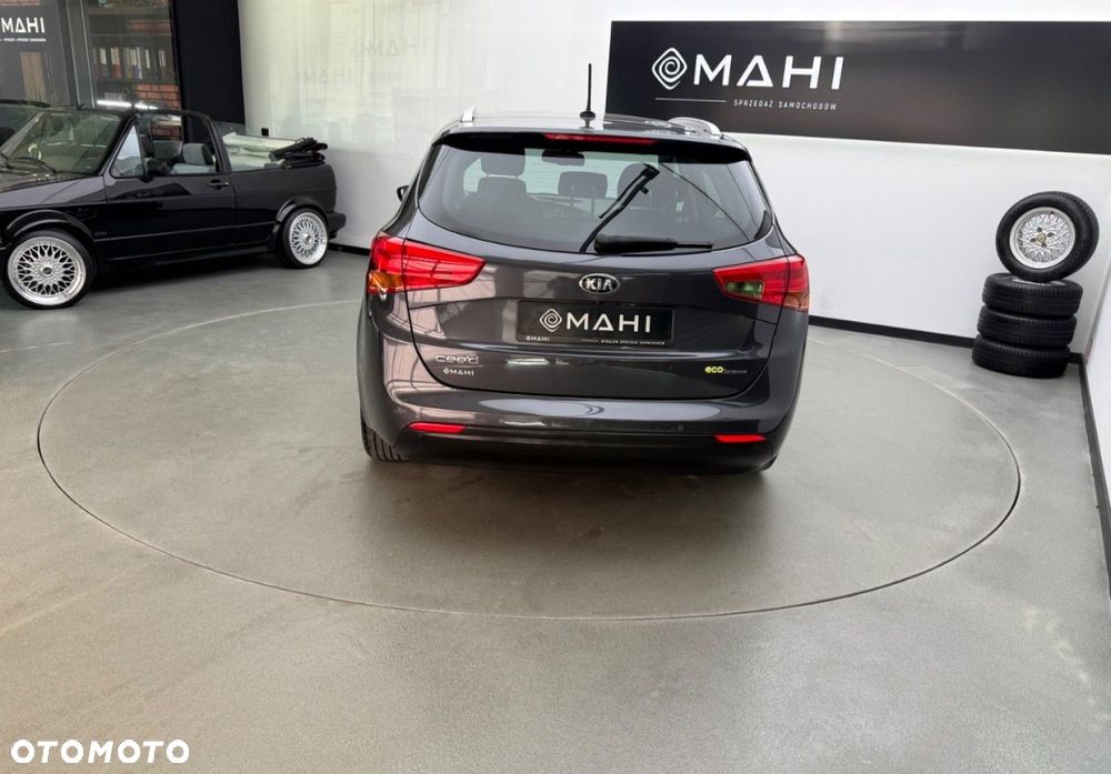 Kia Ceed 1.6 CRDi XL - 10
