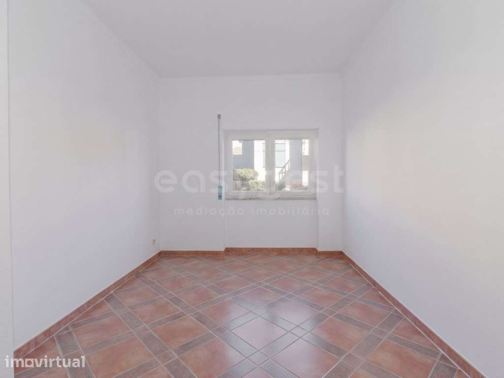 Apartamento T4 na Cruz de Pau - Grande imagem: 4/17