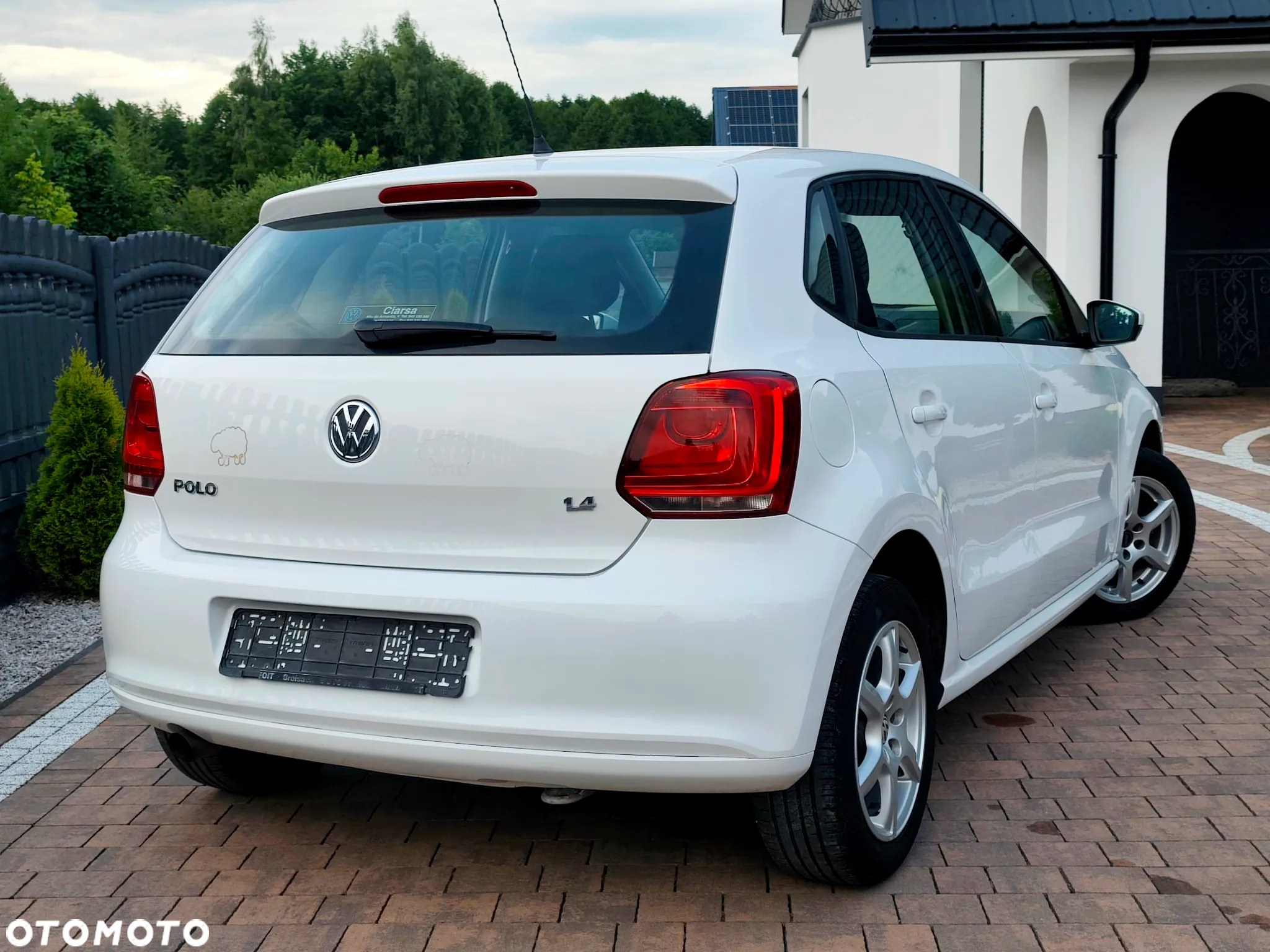 Volkswagen Polo - 12