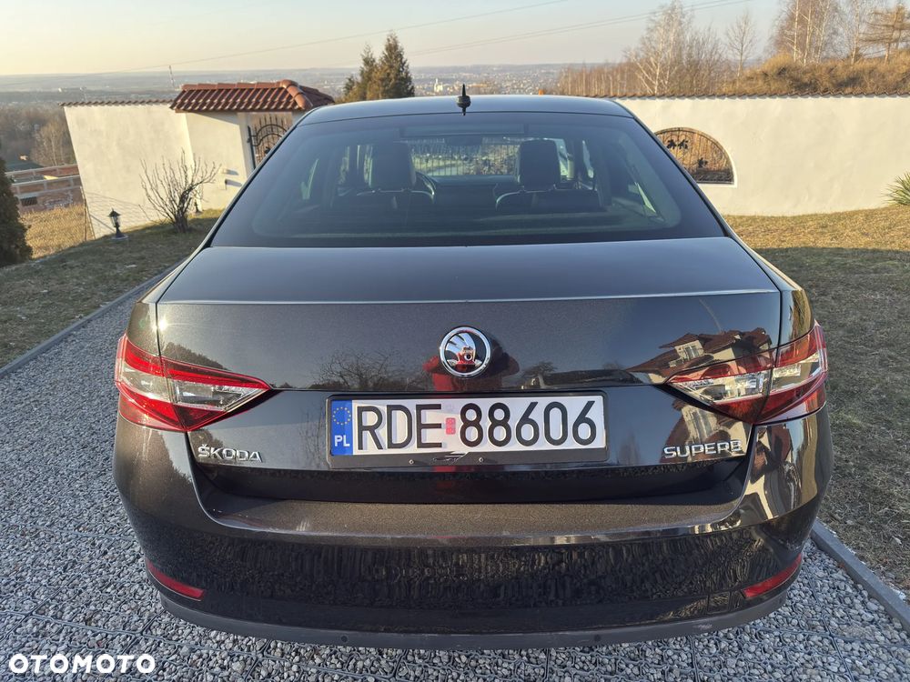 Skoda Superb 2.0 TDI Ambition DSG7 - 7