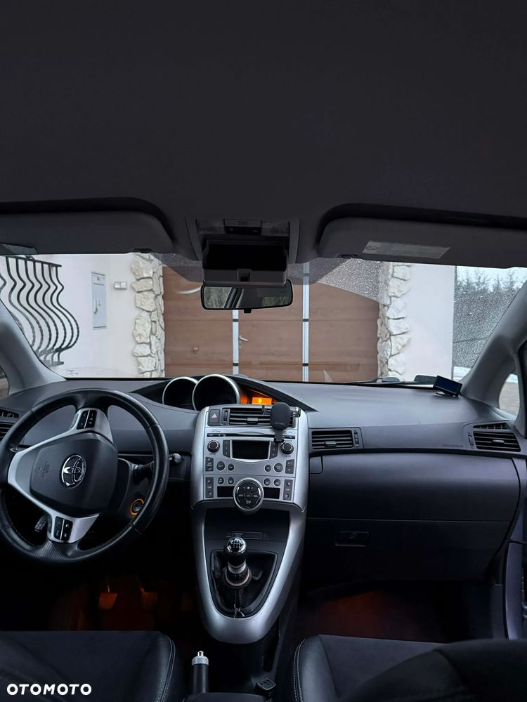 Toyota Verso 2.0 D-4D Sol 7os - 23