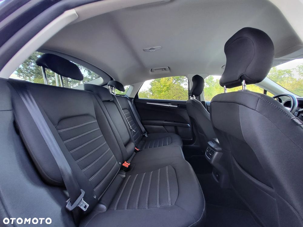 Ford Mondeo - 18