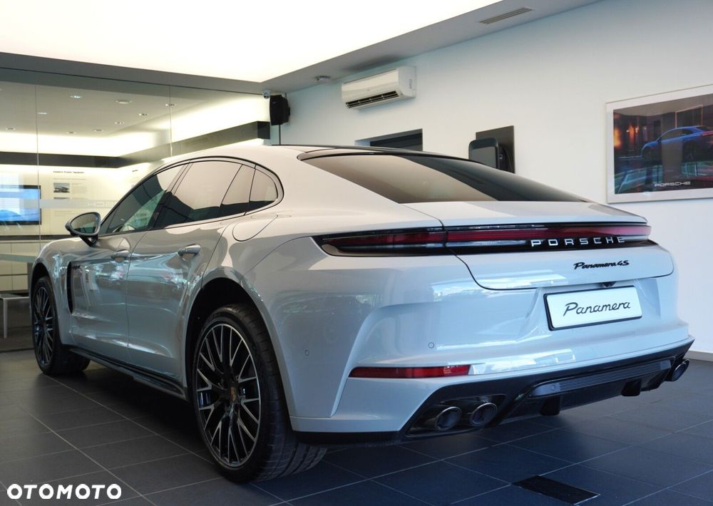 Porsche Panamera - 11