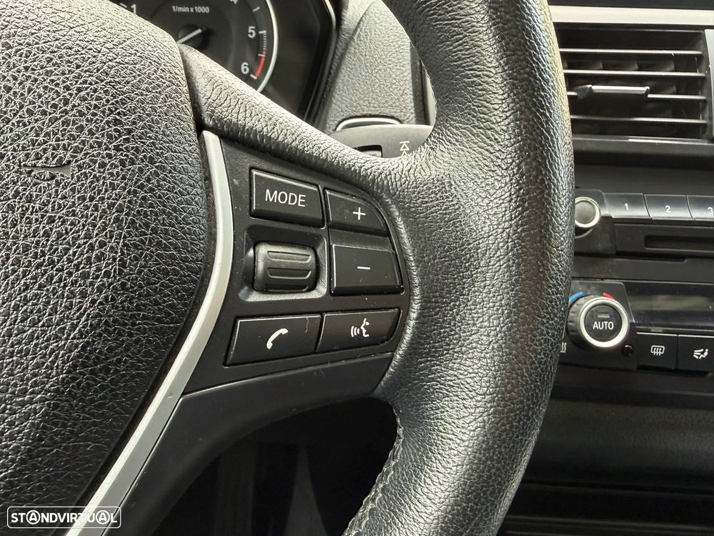 BMW 118 d Line Sport - 15