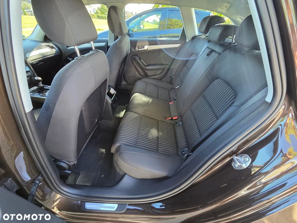 Audi A4 Avant 2.0 TDI DPF Ambition - 18