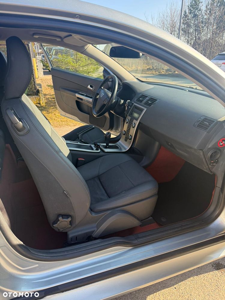 Volvo C30 ver-d5 - 8