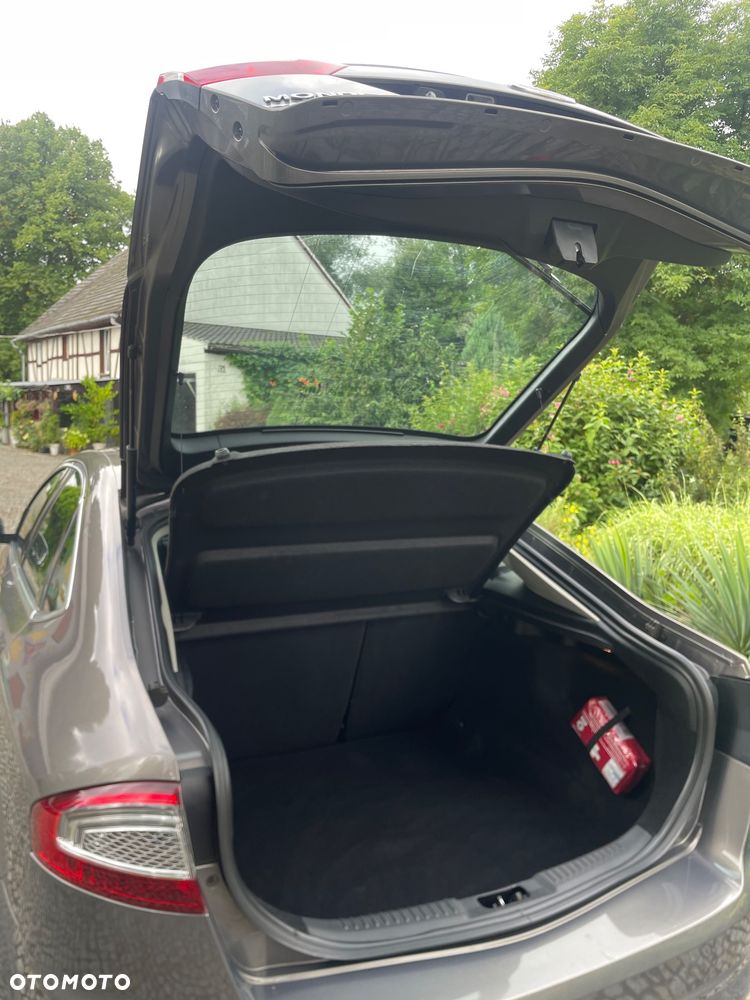 Ford Mondeo 2.0 Viva Titanium - 4