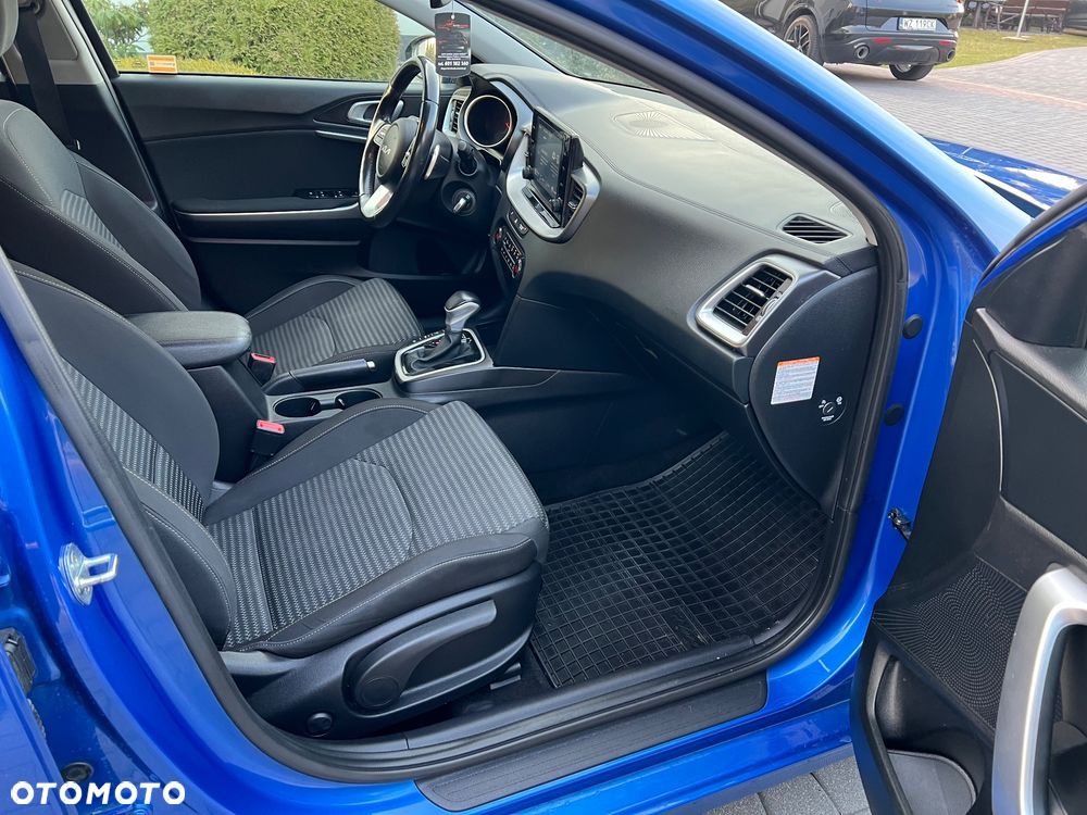 Kia Ceed - 15