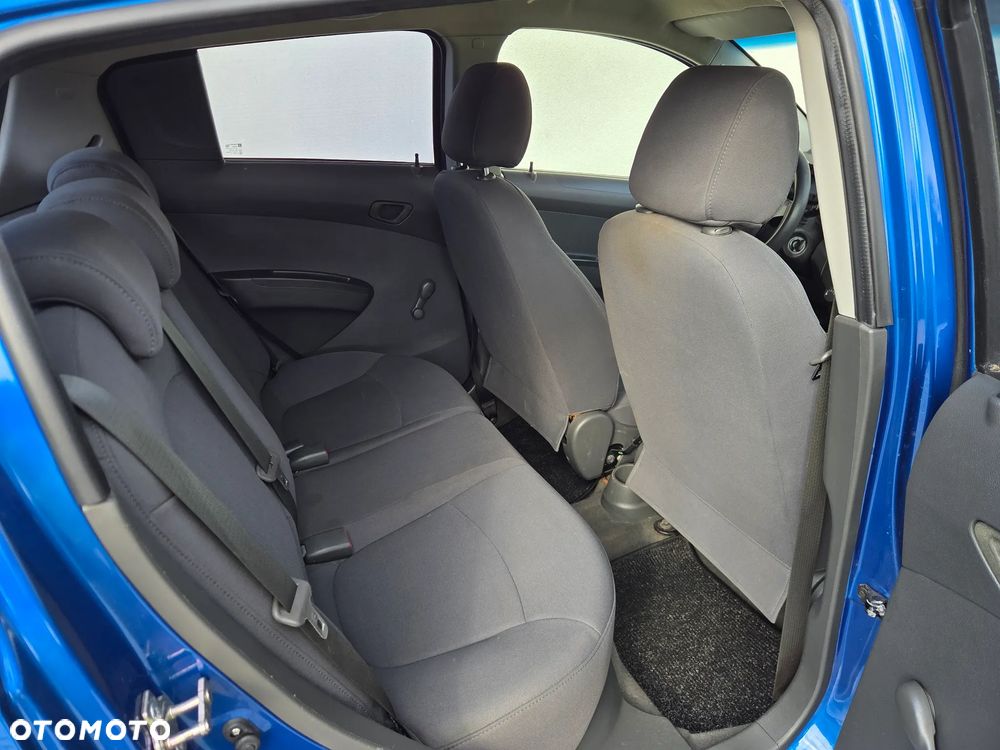 Chevrolet Spark - 12