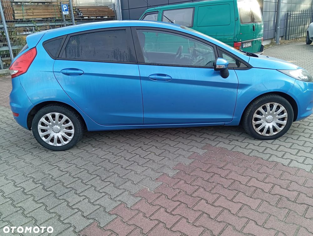 Ford Fiesta 1.4 Champions Edition - 3