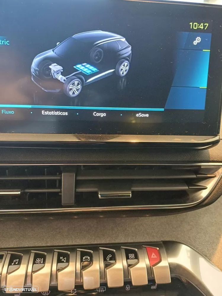 Peugeot 3008 1.6 Hybrid GT Pack e-EAT8 - 22