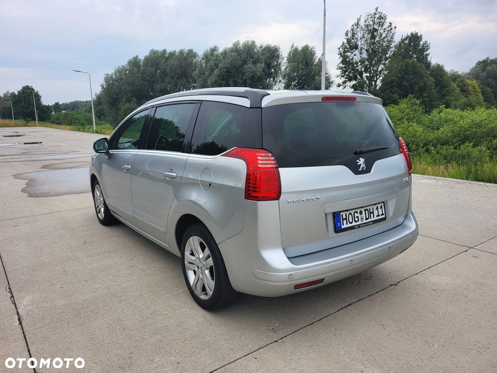 Peugeot 5008 - 6