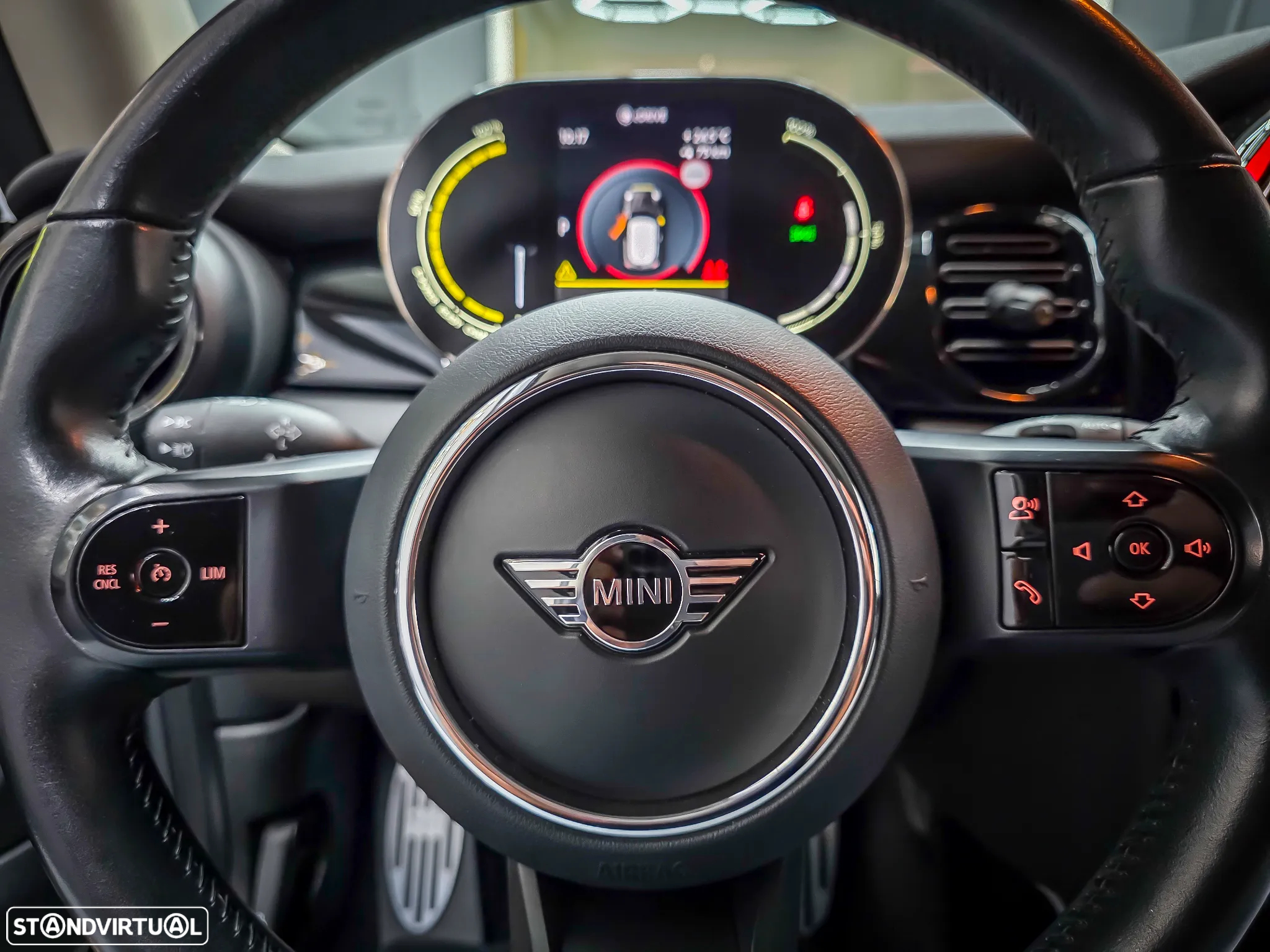 MINI 3 Portas Cooper SE - 26