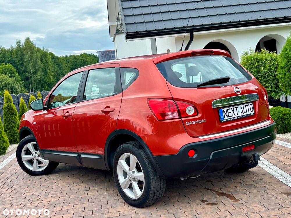 Nissan Qashqai 2.0 4x4 visia - 13