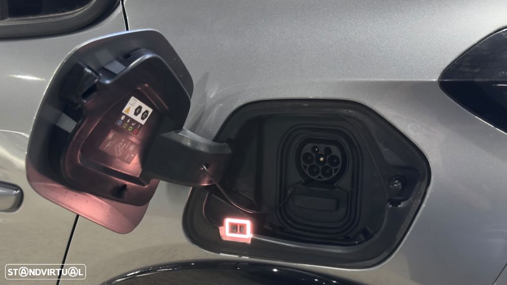 Peugeot e-208 50 kWh Allure - 11