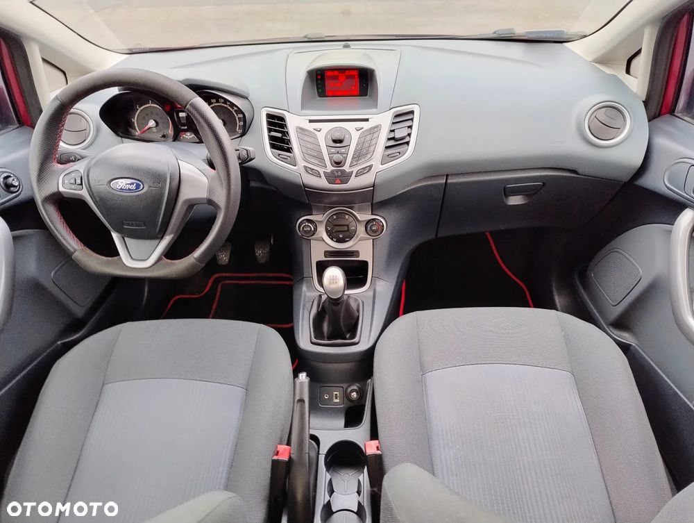 Ford Fiesta 1.4 TDCi Platinium X - 10